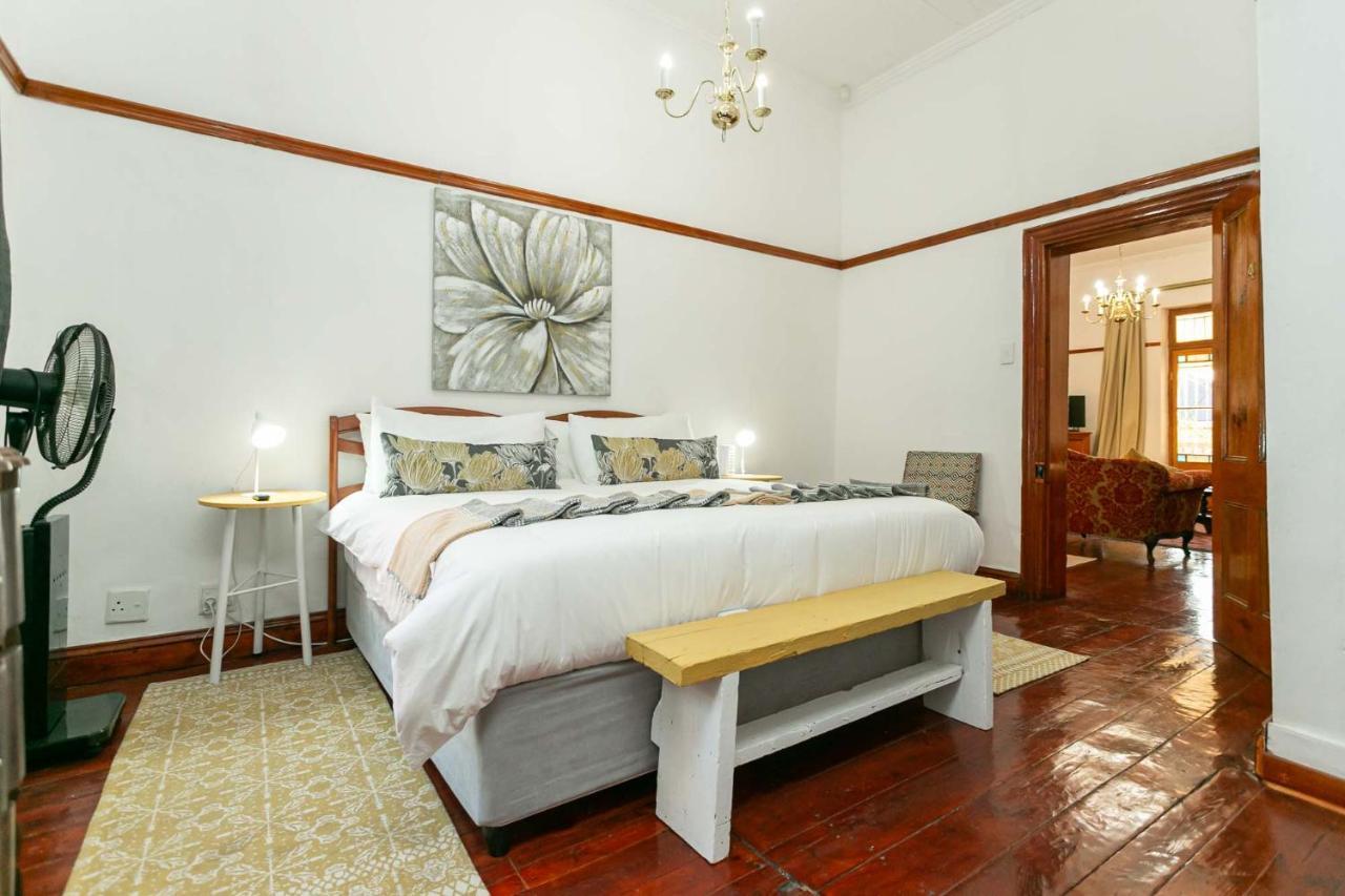Ravenscliff Villa Oudtshoorn Esterno foto
